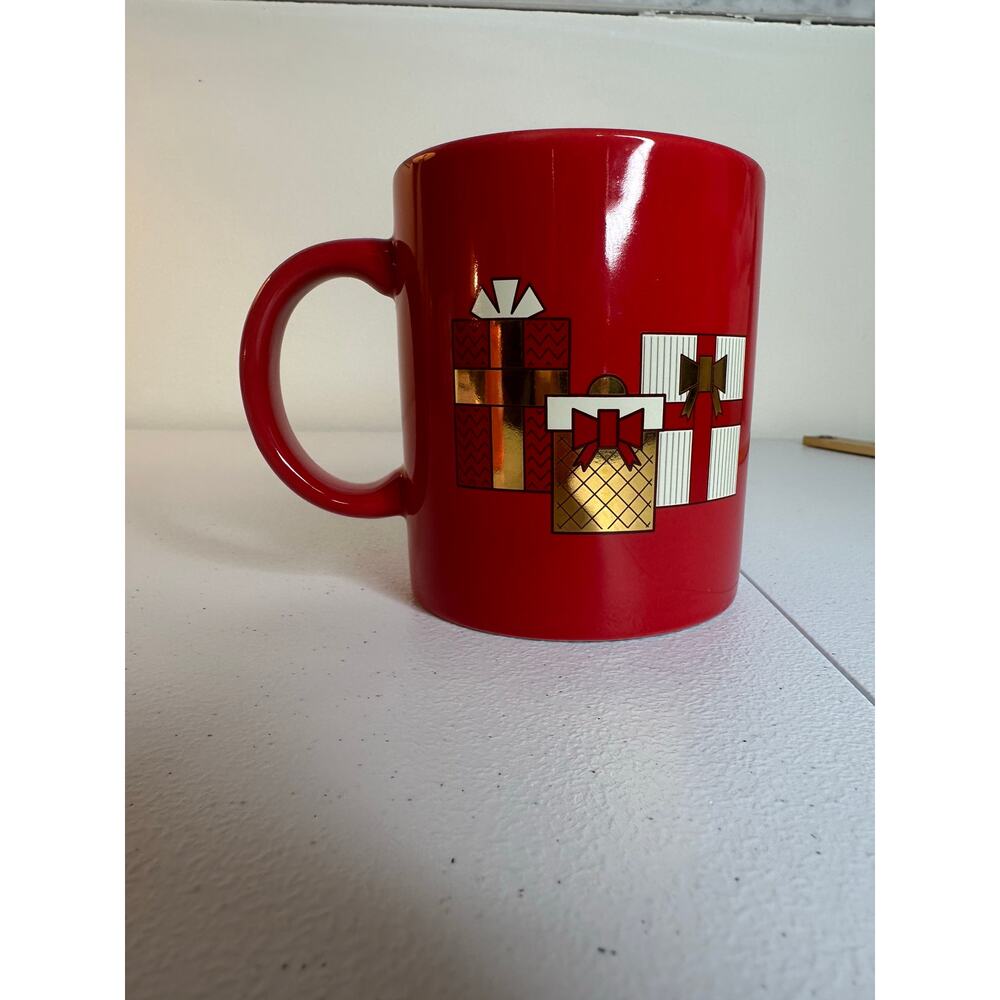 Disney Parks 2025 Mickey’s Very Merry Christmas Party Mug - Picture 4 of 4